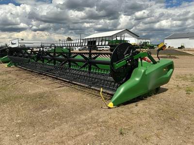 John Deere RD40F Platform