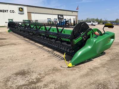 John Deere RD45F Platform