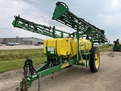 Summers ULTIMATE NT Pull-Type Sprayer