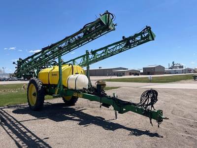 Summers ULTRA Pull-Type Sprayer