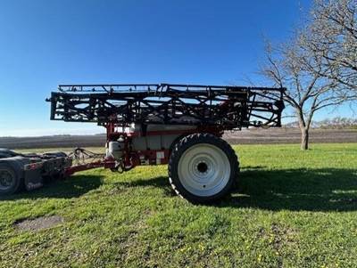 TOP AIR TA1600 Pull-Type Sprayer