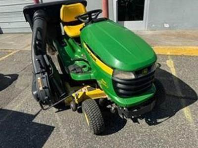 John Deere X300 Riding Lawn Mower