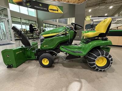 John Deere X370 Riding Lawn Mower