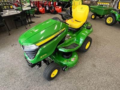 John Deere X370 Riding Lawn Mower