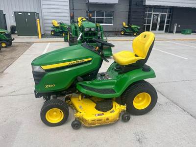 John Deere X380 Riding Lawn Mower