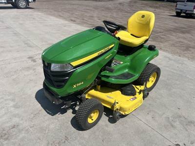 John Deere X384 Riding Lawn Mower
