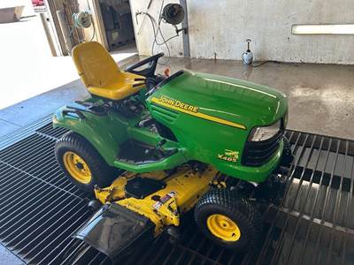 John Deere X485 Riding Lawn Mower