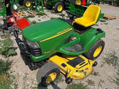 John Deere X485 Riding Lawn Mower