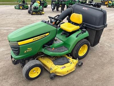 John Deere X500 Riding Lawn Mower