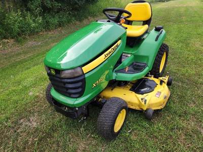 John Deere X530 Riding Lawn Mower