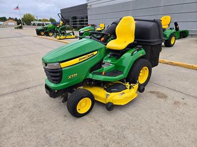 John Deere X534 Riding Lawn Mower
