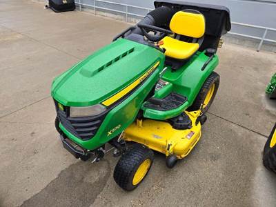John Deere X570 Riding Lawn Mower
