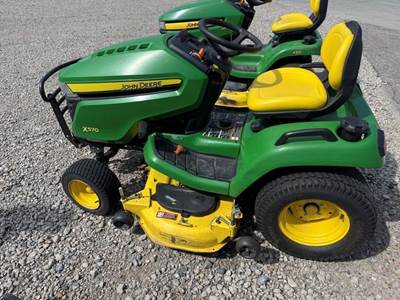 John Deere X570 Riding Lawn Mower
