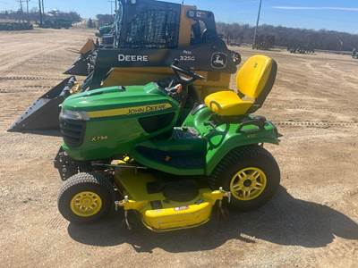 John Deere X734 Riding Lawn Mower