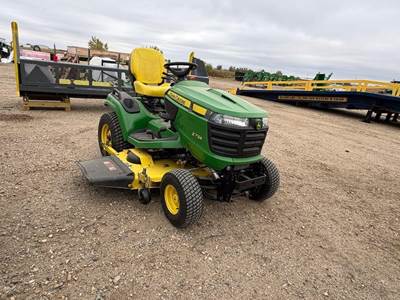 John Deere X734 Riding Lawn Mower