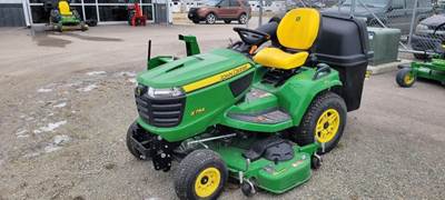 John Deere X754 Riding Lawn Mower