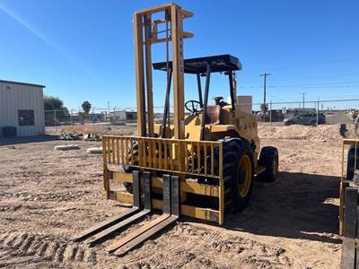 Harlo HP6500 Rough Terrain Forklift