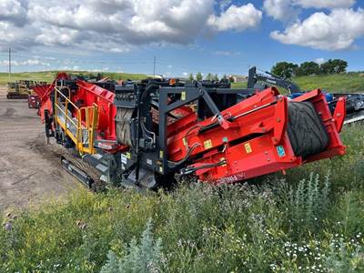 Terex 883+ Screening Plant