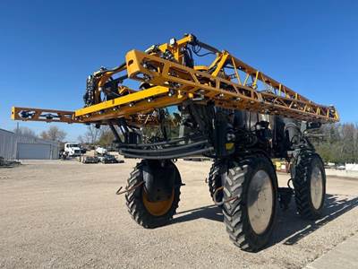 Hagie STS12 Self-Propelled Sprayer