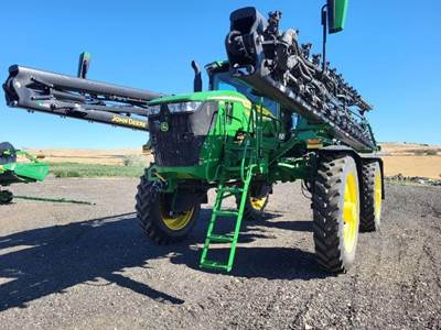 John Deere 616R Self-Propelled Sprayer