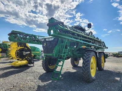 John Deere 616R Self-Propelled Sprayer