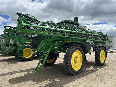 John Deere 616R Self-Propelled Sprayer