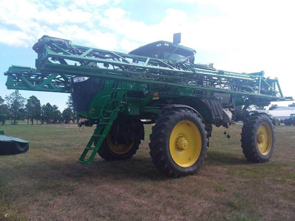 2016 John Deere R4038 SelfPropelled Sprayer For Sale, 1,204 Hours
