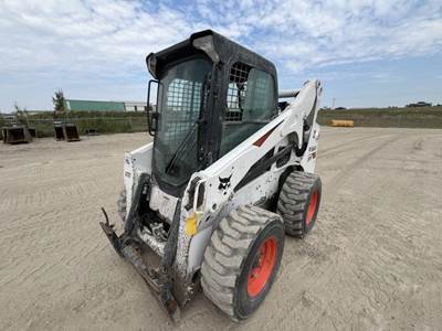 Bobcat S770 Skid Steer