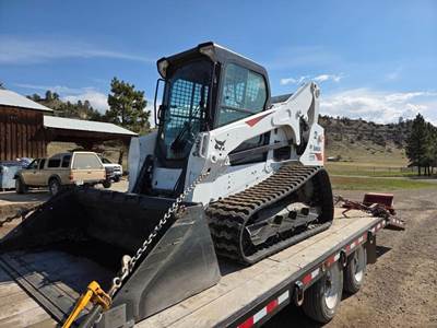 Bobcat T770 Compact Track Loader