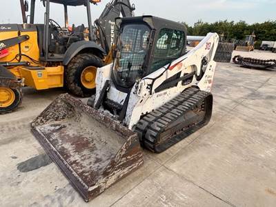 Bobcat T770 Compact Track Loader