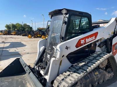 Bobcat T86 Skid Steer