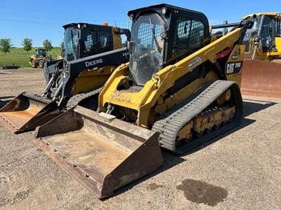 Caterpillar 299D2 Track Skid Steer Loader