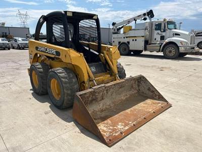 John Deere 250 Skid Steer