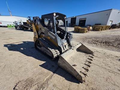 John Deere 317G Track Skid Steer