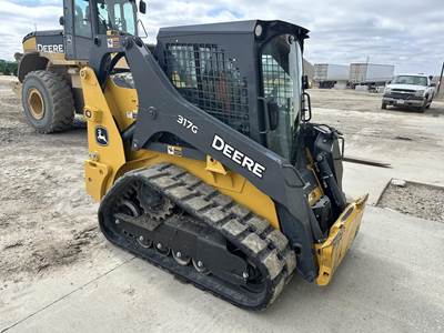 John Deere 317G Track Skid Steer