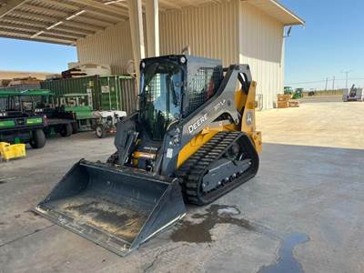 John Deere 317P Track Skid Steer