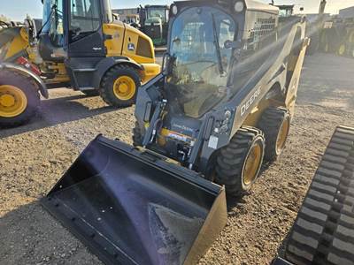John Deere 318G Track Skid Steer