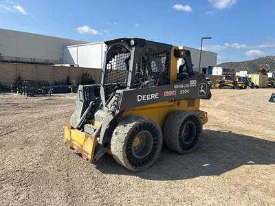 John Deere 320G Track Skid Steer