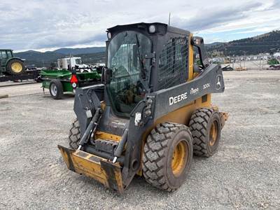 John Deere 320G Track Skid Steer