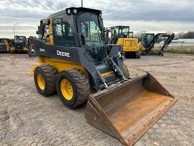 John Deere 324G Track Skid Steer