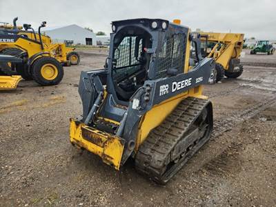 John Deere 325G Compact Track Loader