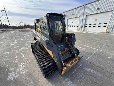 John Deere 329E Track Skid Steer