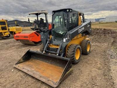 John Deere 330G Track Skid Steer