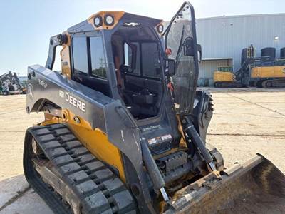 John Deere 331 P-TIER Track Skid Steer