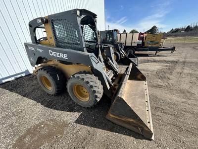 John Deere 332E Track Skid Steer
