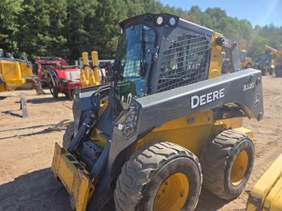 John Deere 332G Mini Skid Steer
