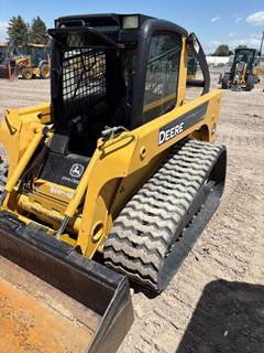 John Deere CT322 Track Skid Steer