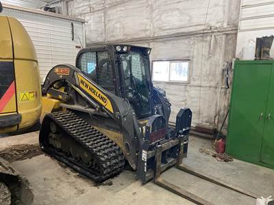 New Holland C332 Track Skid Steer