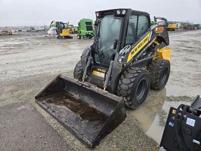 New Holland L328 Skid Steer