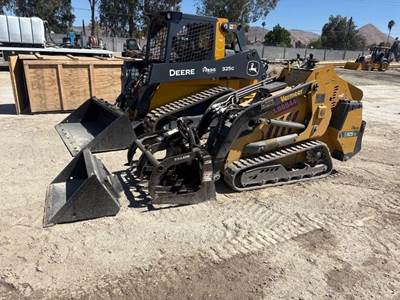 Vermeer S925TX Mini Skid Steer